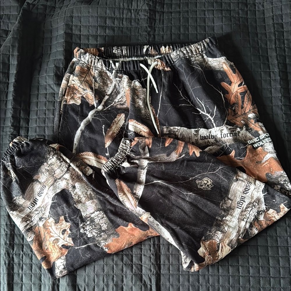 Darc Sport Camouflage jogger sweatpants